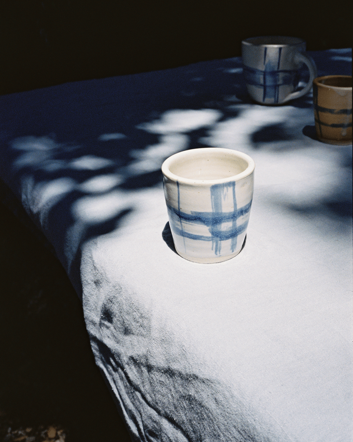 Liv Ryan White Brush Cortado Cup