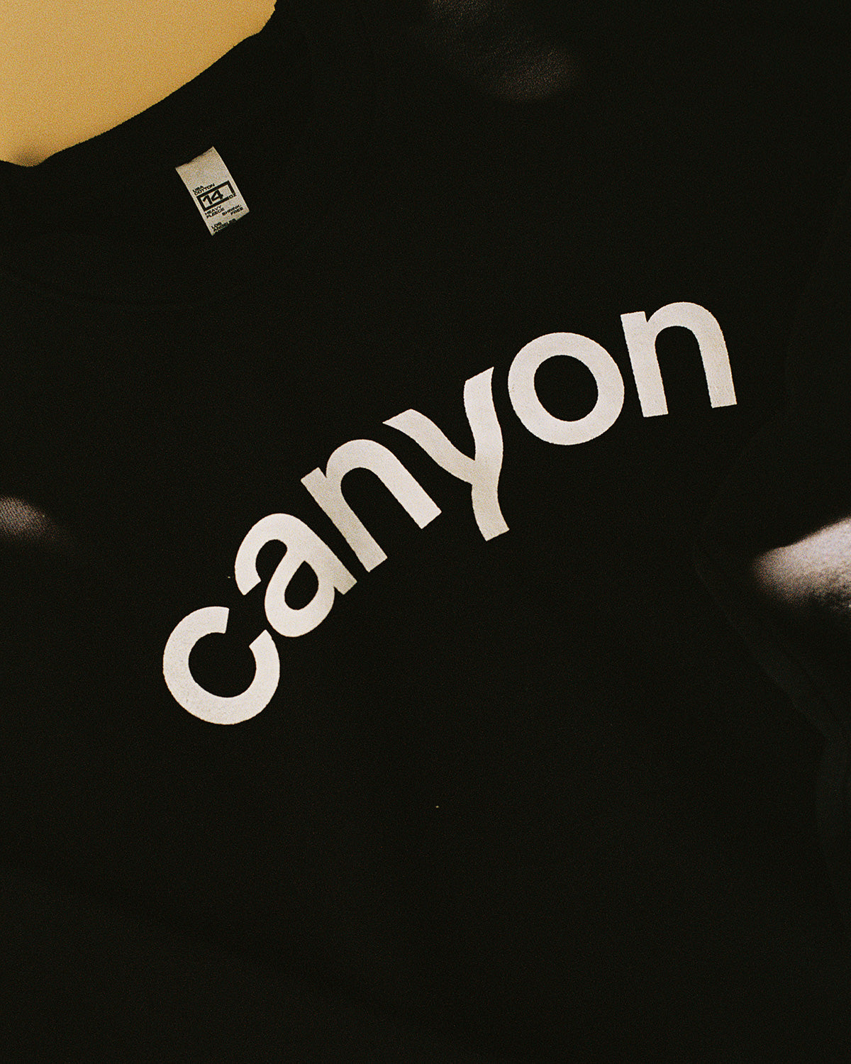 Canyon Sweatshirt in Black