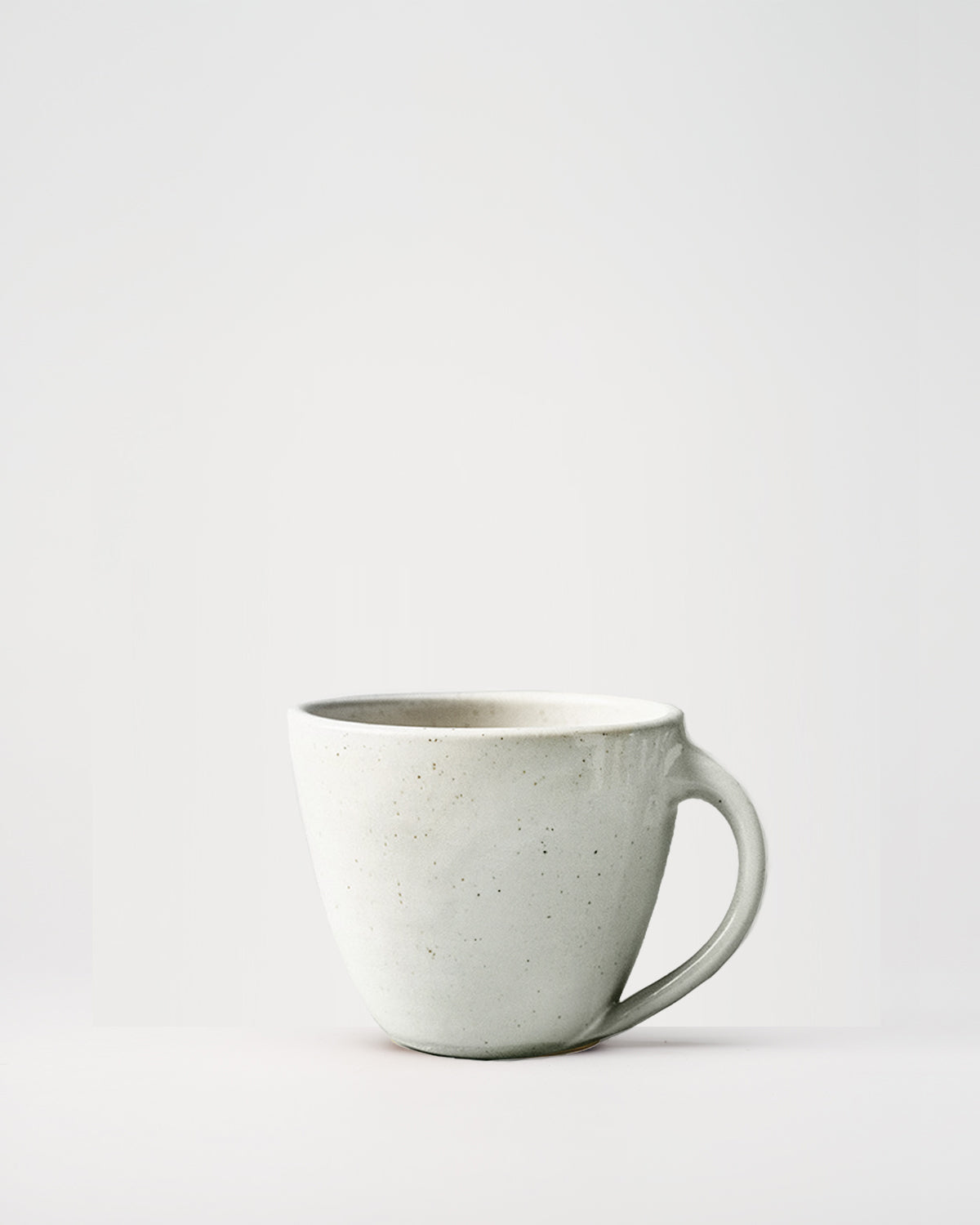 Jordan Colón White Classic Mug