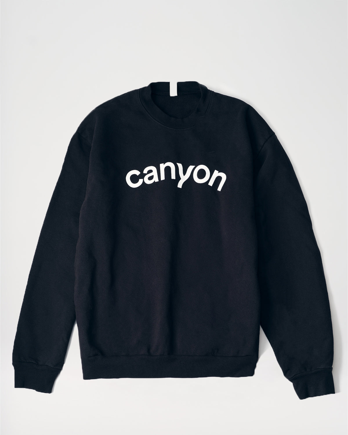 Canyon Sweatshirt in Black